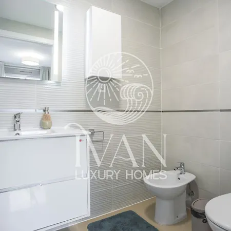 Casa Dajumai Ivan Luxury Homes 7ªplta Frontal 1ªlinea Lägenhet *
